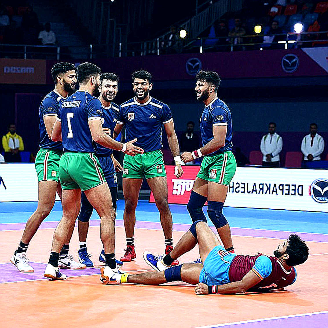 এক কোটি টাকার তালিকা আর একজন প্রাক্তন অধিনায়কের নীরবতা